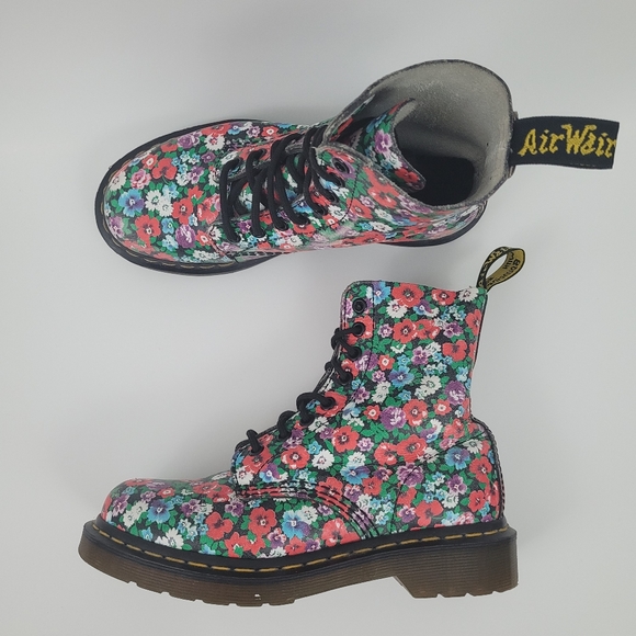 Dr. Martens 1460 Pascal Black Wild Poppy Boot - Picture 2 of 11